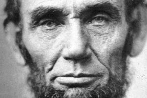 EXCLUSIVE: What Lincoln Thinks of Trump and Why Animals Really Do Rule